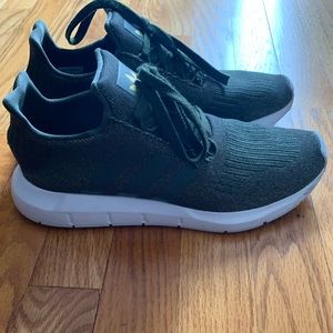 Adidas ultraboost green and gold shoes